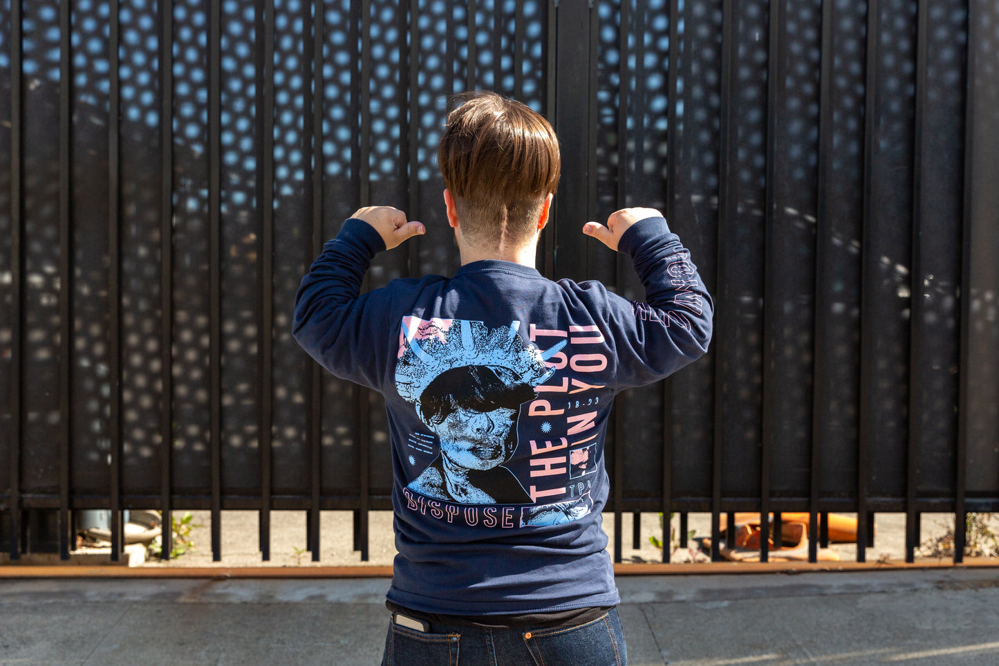 DISPOSE LONG SLEEVE TEE